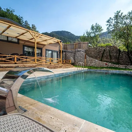 فيلة Fascinating Villa With Private Pool And Terrace Surrounded By Nature In Fethiye فتحية